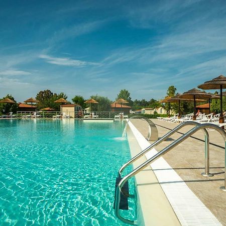 Hotel Il Veliero Follonica Exterior foto