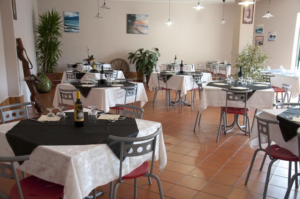 Hotel Il Veliero Follonica Exterior foto